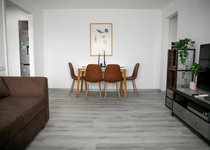 Nicolae Balcescu Dream House * Bucharest